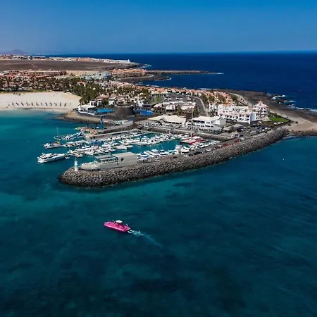 Castillo بيت للعطل *